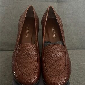 Ann Taylor Brown Woven Leather Flats